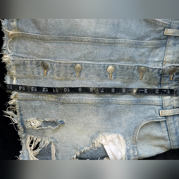 FREE PEOPLE 🤩 Distressed Button Down Jean Skirt Size 6 100% Cotton!!!! 🥰 - Picture 8 of 14